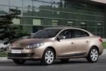 Renault Fluence I 2.0 140 KM — zdjęcie 8
