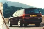 Renault Laguna I 2.0 140 KM — zdjęcie 2