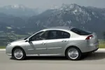 Renault Laguna III 2.0 dCi 150 KM — zdjęcie 7