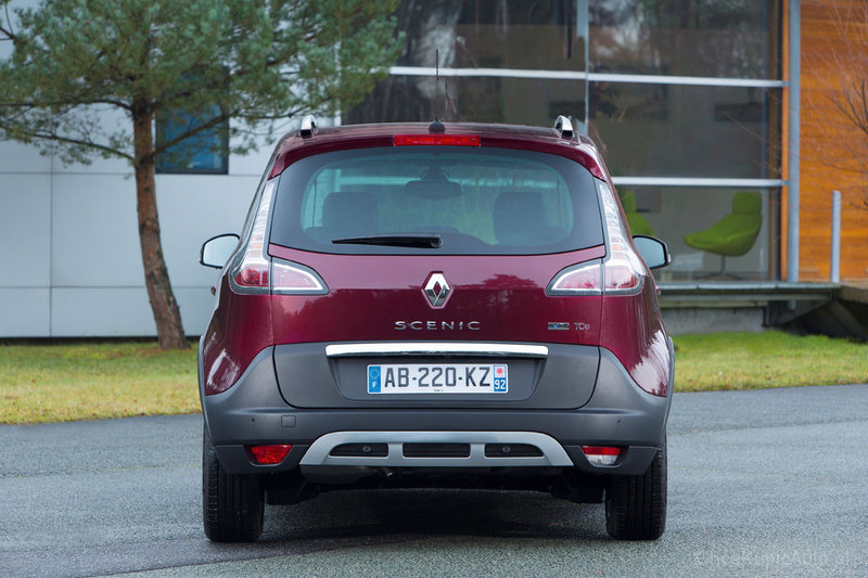 Renault Scenic XMOD 1.2 TCe 115 KM