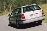 Skoda Octavia I 1.6 102 KM — zdjęcie 7