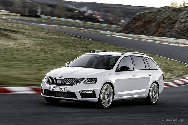 Skoda Octavia III FL RS 2.0 TSI 230 KM