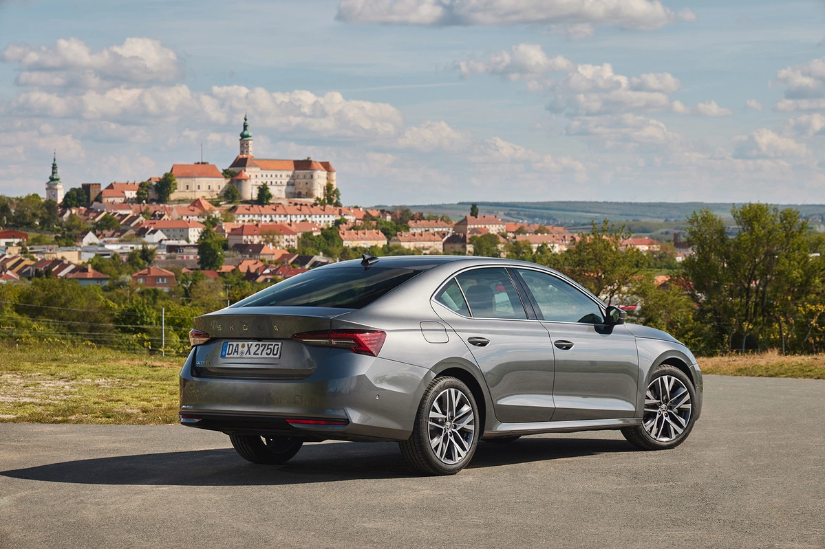 Skoda Octavia IV FL 2.0 TSI 204 KM