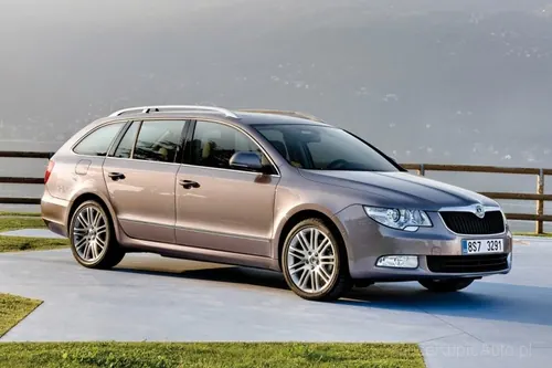 Skoda Superb 2.0 TDI 170 KM 2010