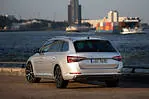 Skoda Superb III FL iV 1.4 TSI Plugin Hybrid 218 KM — zdjęcie 2