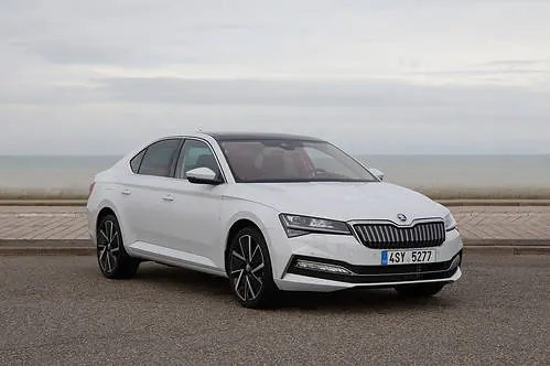 Skoda Superb 1.4 TSI Plugin Hybrid 218 KM 2020