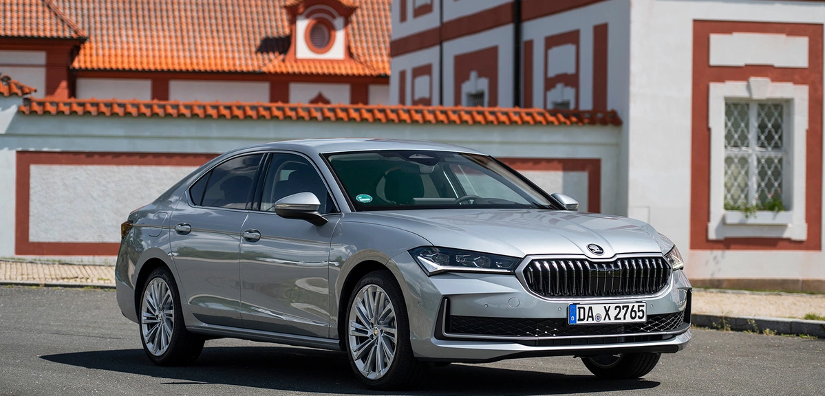 Skoda Superb IV 2.0 TSI 265 KM