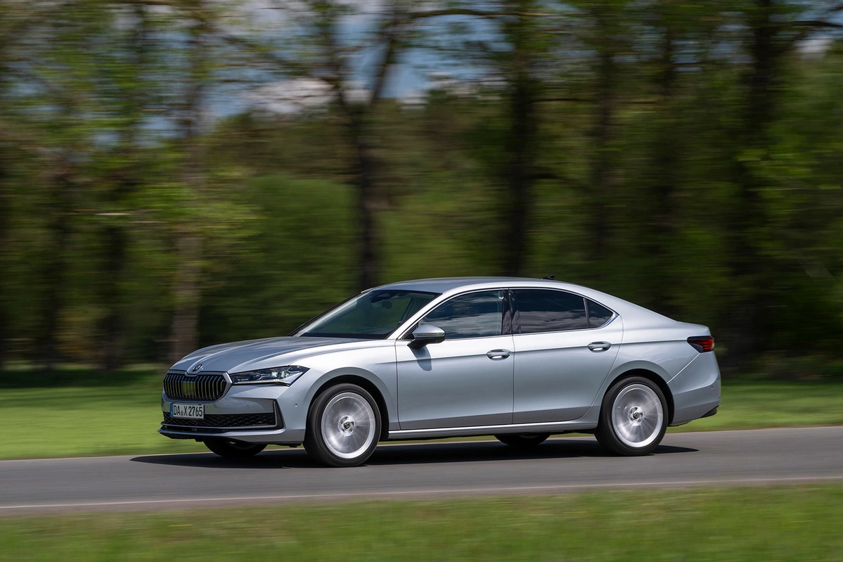 Skoda Superb IV 2.0 TSI 265 KM