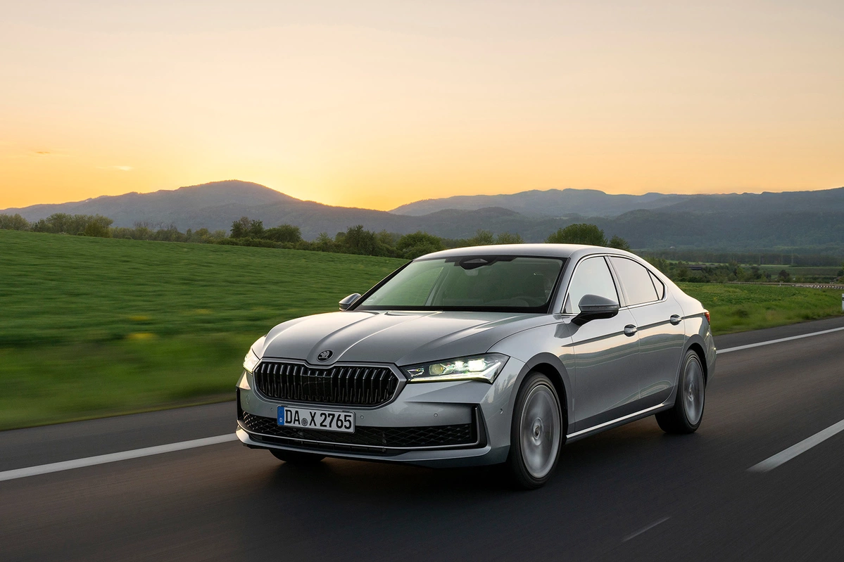 Skoda Superb IV 2.0 TSI 265 KM