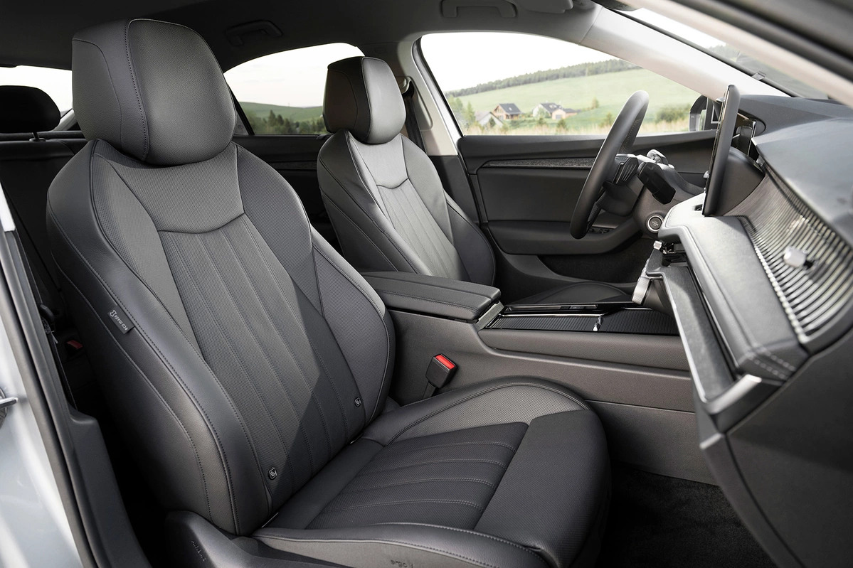 Skoda Superb IV 2.0 TSI 265 KM