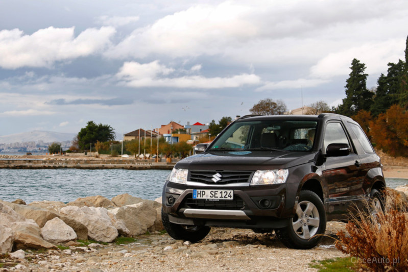 Suzuki Grand Vitara II FL 2.4 166 KM