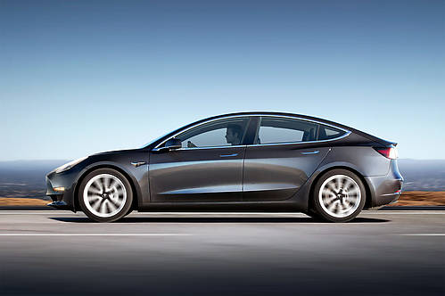Tesla Model 3 75 kWh 346 KM 2019