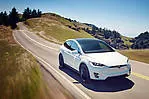 Tesla Model X 75D 518 KM — zdjęcie 3