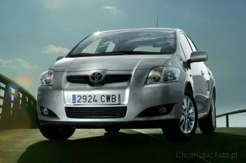 Toyota Auris 1.4 VVT-i 97 KM 2007