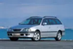 Toyota Avensis I 1.8 VVT-i 129 KM — zdjęcie 1