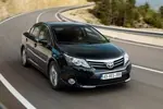 Toyota Avensis III FL 2.2 D-CAT PowerBoost 190 KM — zdjęcie 1