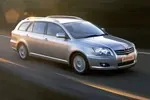 Toyota Avensis II 2.0 D-4D 116 KM — zdjęcie 2