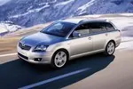 Toyota Avensis II 2.0 D-4D 116 KM — zdjęcie 1