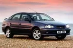 Toyota Avensis I 1.6 110 KM — zdjęcie 2