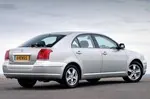 Toyota Avensis II 2.0 D-4D 126 KM — zdjęcie 2
