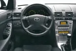 Toyota Avensis II 1.6 VVT-i 110 KM — zdjęcie 3
