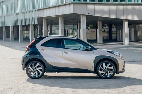 Toyota Aygo X 1.0 VVT-i 72 KM 2024