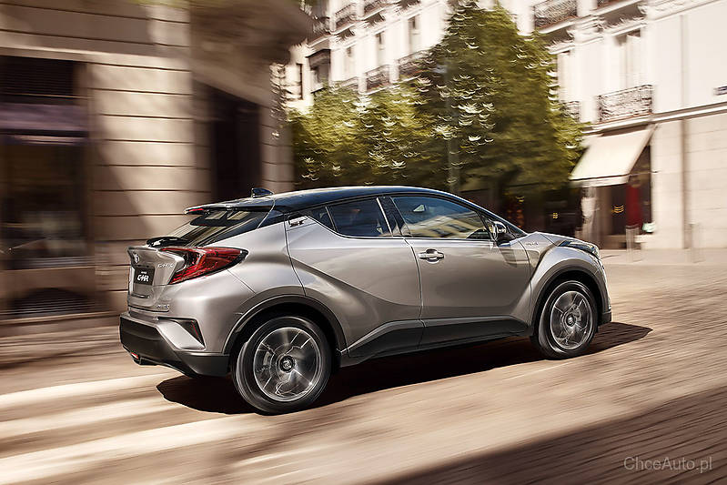 Toyota C-HR 1.2 T 116 KM