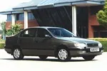 Toyota Carina E 2.0 133 KM — zdjęcie 3