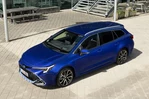 Toyota Corolla E210 FL 1.8 Hybrid 140 KM