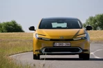 Toyota Prius V 2.0 Plug-In Hybrid 223 KM