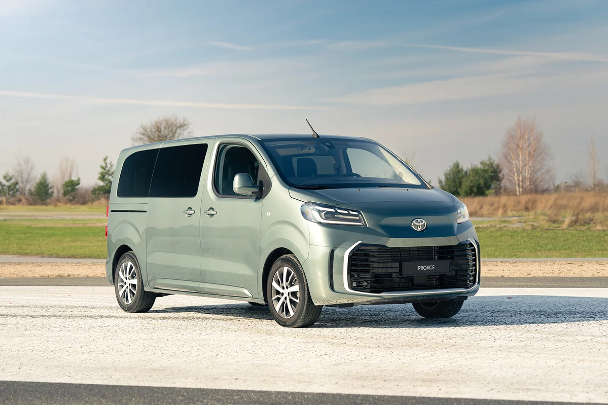 Toyota ProAce  Verso FL STD 2.0 D-4D 144 KM