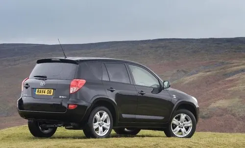 Toyota RAV4 2.0 VVT-i 158 KM 2011