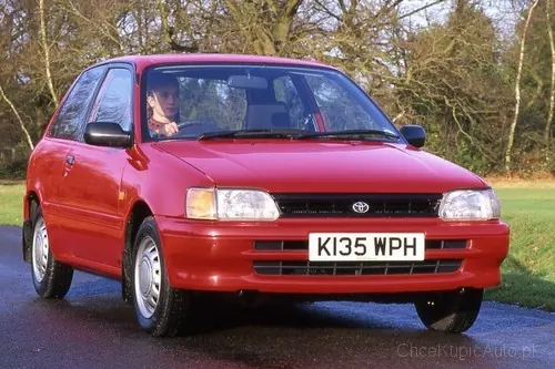 Toyota Starlet 1.4 75 KM 1999