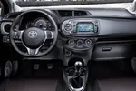 Toyota Yaris III 1.0 VVT-i 70 KM — zdjęcie 2