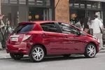 Toyota Yaris III 1.0 VVT-i 70 KM — zdjęcie 8