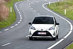 Toyota Yaris III FL2 1.0 VVT-i 69 KM — zdjęcie 7
