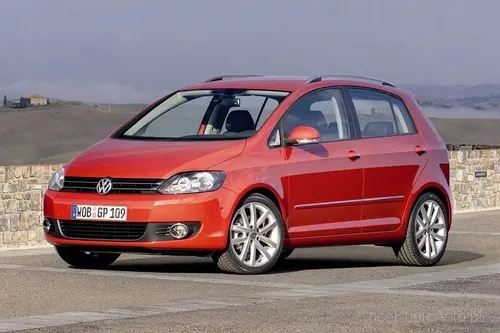 Volkswagen Golf Plus 1.6 TDI 105 KM 2012