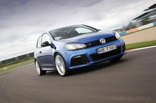 Volkswagen Golf 2.0 TFSI 271 KM 2011