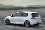 Volkswagen Golf VII GTI 2.0 TSI 220 KM — zdjęcie 5