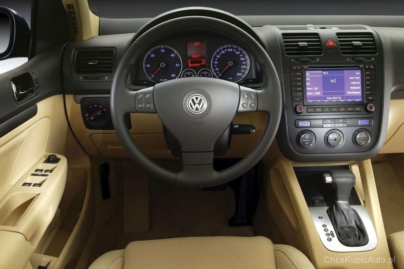 Volkswagen Golf V 3.2 V6 241 KM