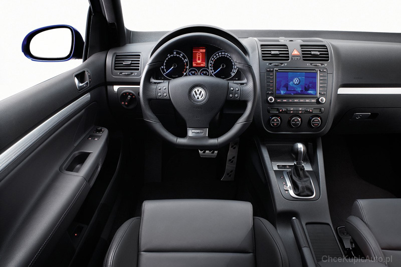 Volkswagen Golf V R32 250 KM