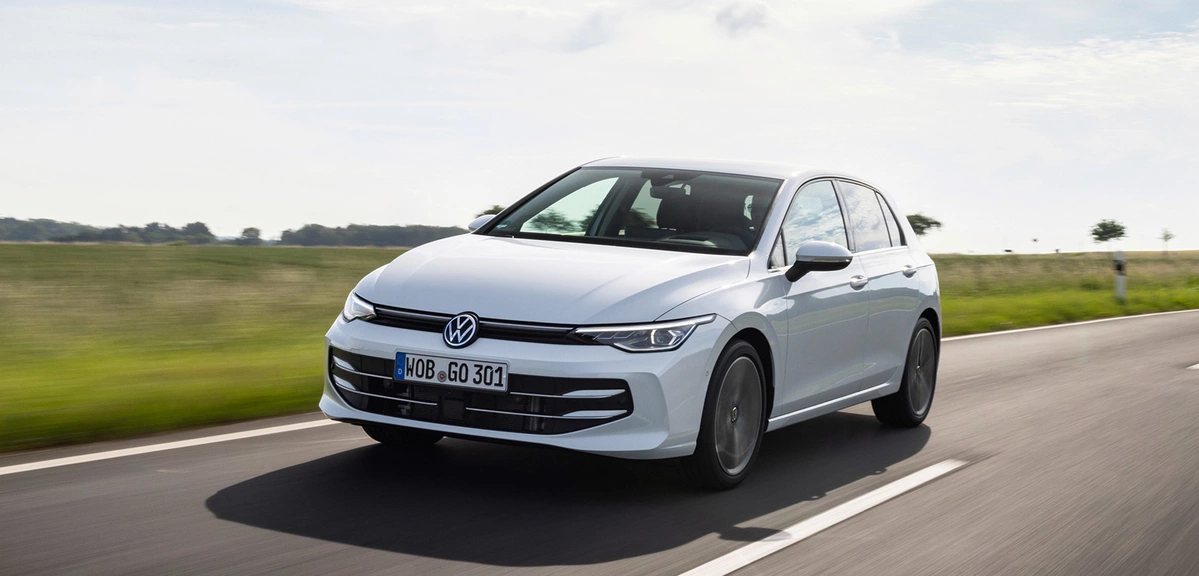 Volkswagen Golf VIII FL 1.0 TSI 116 KM