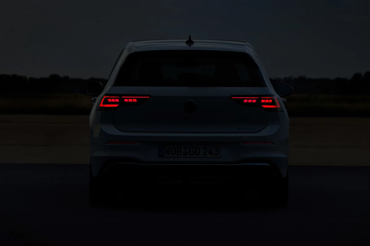 Volkswagen Golf VIII FL 1.5 TSI eHybrid 204 KM