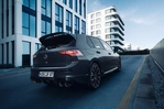Volkswagen Golf VIII R FL 2.0 TSI 333 KM