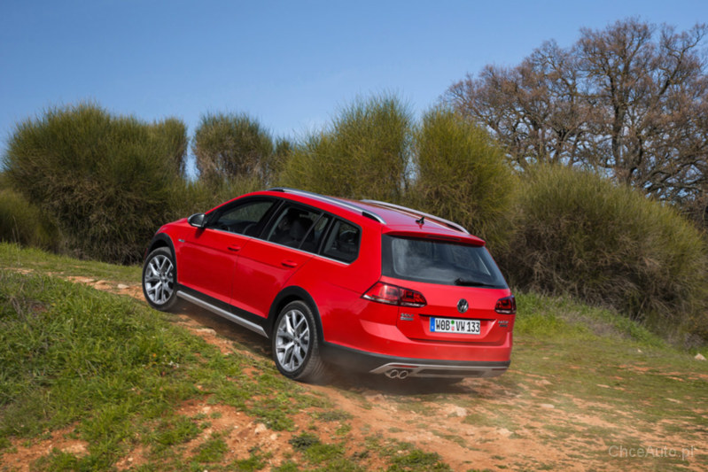 Volkswagen Golf VII Alltrack 1.8 TSI 180 KM