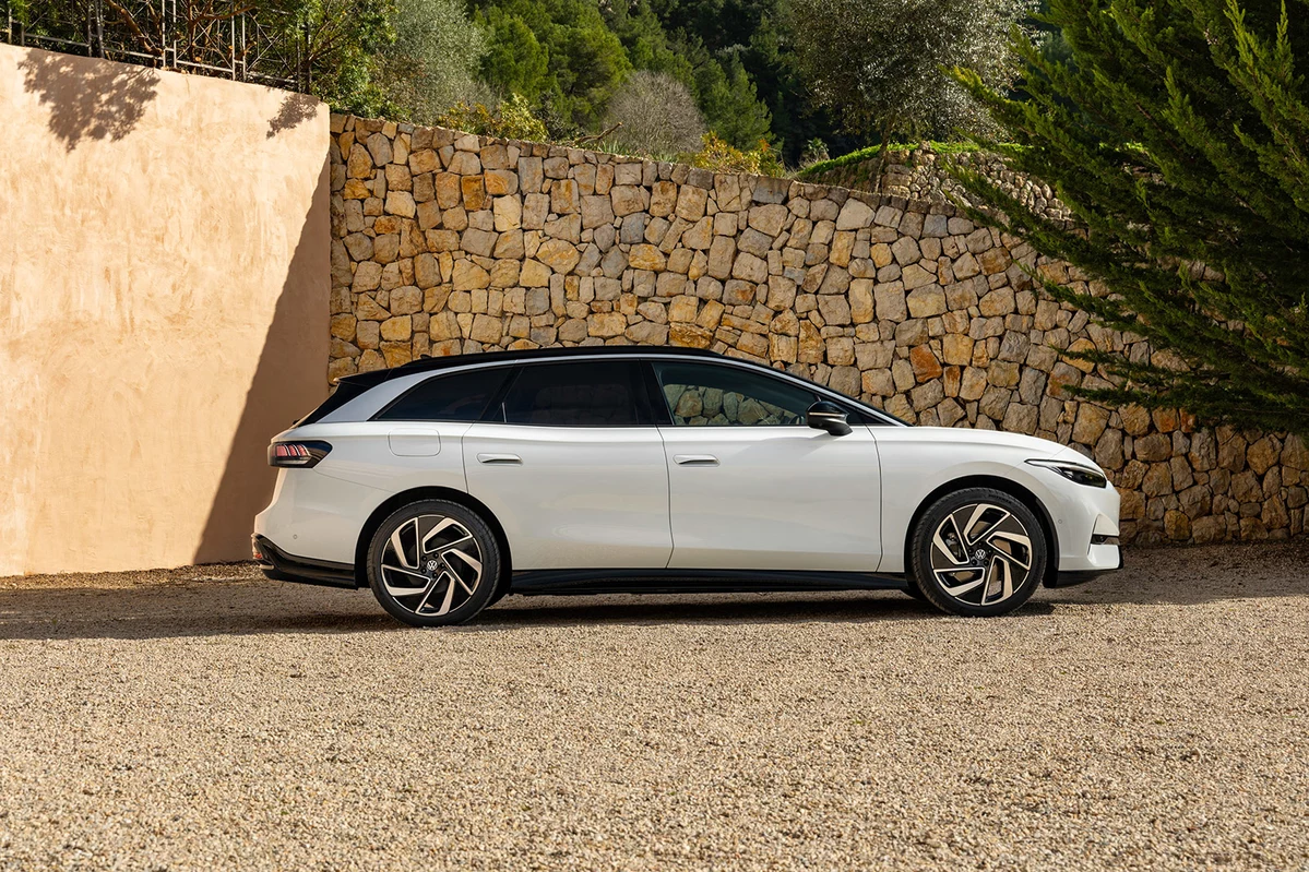 Volkswagen ID.7 Tourer 77 kWh 286 KM