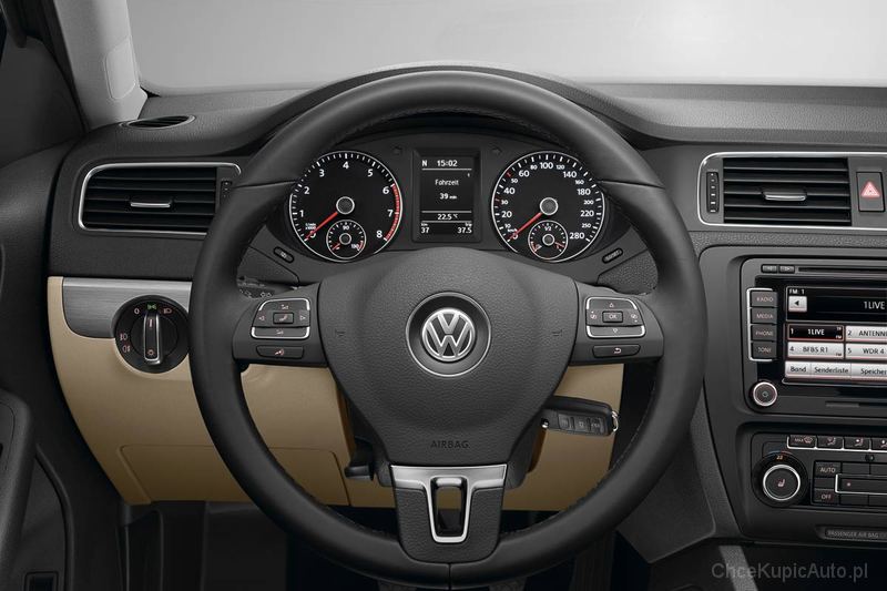 Volkswagen Jetta VI 1.6 TDI 105 KM