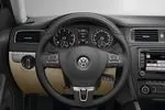 Volkswagen Jetta VI 1.2 TSI 105 KM — zdjęcie 2