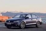 Volkswagen Jetta VI 1.4 TSI Hybrid 150 KM — zdjęcie 1