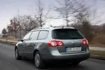 Volkswagen Passat B6 3.2 V6 250 KM — zdjęcie 4